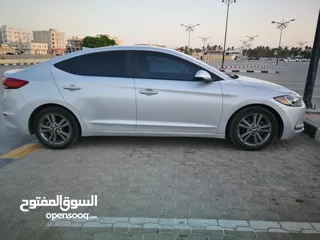  3 HYUNDAI ELANTRA , 2018