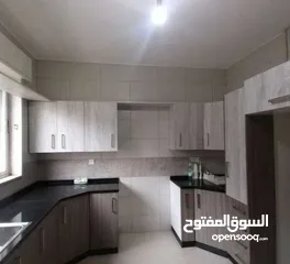 3 شقة فارغة للأيجار في عمان W 123