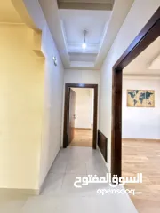  3 شقه مميزة للبيع في الطيرة رام الله طابق شبه ارضي