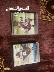  3 بلايستيشن 3  مع fifa 14 و15 واربع ريموتات