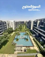  8 شقة متشطبة للبيع في كومبوند water way في التجمع الخامس أمام الجامعة الأمريكية