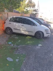  2 للبيع فرصة مميزة – فولكسفاغن جولف بلس 2007 محرك 1.9