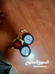  11 أدوات طبيه للبيع جديده غير  مستعملة و تمتلك جوده عاليه  يمكن توفيرها بكميات كبيرة حسب الطلب