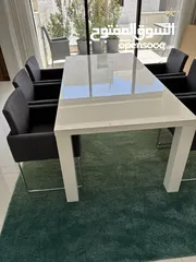  1 White dining table for sale