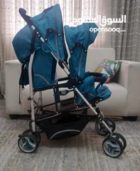  2 عرباية اطفال توام بحاجة ممتازة للبيع
