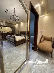  10 شقه دوبلكس ارضي طابقين مفروشه للإيجار بمدخل خاص منفصل عن باقي العماره مع كراج خاص خصوصيه تامه