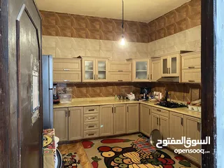  9 منزل للبيع من طابقين بقرية البوعيشي غوط الشعال