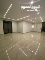  5 شقق فخمة تشطيب سوبر ديلوكس للبيع