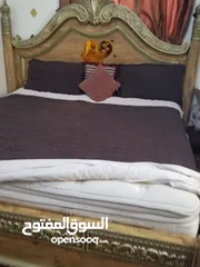  6 غرقه نوم ملكي شبه جديد  تتكون من تسع قطع مصري