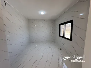  9 عمارة للبيع أربع شقق طابقية مساحة الشقة 148 متر في ماركا الشمالية قرية خالد بن الوليد