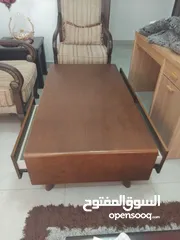  1 طاولة وسط خشب ثقيل