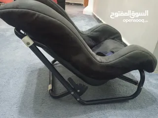  7 كراسي سياره للأطفال. السعر قابل للتفاوض البسيط