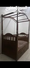  1 سرير اطفال للبيع