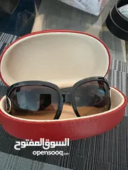  1 ‎نظارة مستعملة بحالة جيدة، مع بعض الخطوط