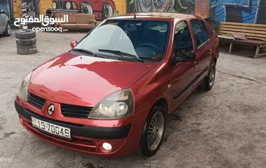  5 كليو 2006 للبيع