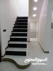  3 قطع وبيوت للبيع