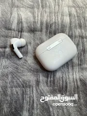  3 Aripods Pro 1