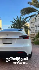  4 Tesla model Y 2021