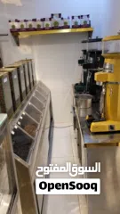  12 معرض مكسرات جاهز بالكامل”