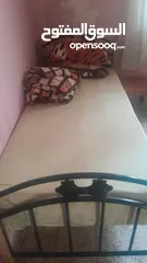  2 تخت حديد  نظيف
