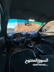  14 نيسان جوك 2012  محرك 1.6  توماتيك  جير مطور 100‎%‎ ع الفحص  خالية من الضربات مغير لون على نضاف  يد2