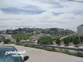  7 دنم و 44 م مقابل مضافة الدرادكة دنم ب القمة عالي