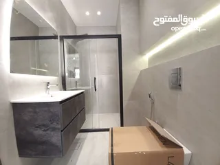  9 شقة غير مفروشة للايجار في دير غبار  ( Property 37762 ) سنوي فقط