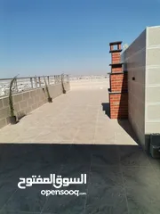  3 شقه ثالث فني 220 م دوبلكس مع رووف جنوب بوابه اللوازم لجامعه اليرموك خلف صيدليه الرازي