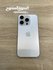  4 iPhone 15 pro  256gb  كفالة ابل لغاية 13/11/2026  بطارية 100% لون سلفر
