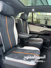  17 ID.6 Crooz PRO VIP 2023  بحاله الوكاله عداد 20 الف كن جمرك جديد
