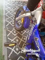  3 بسكليت الون ازرق