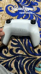  2 ps5 controller in very good condition