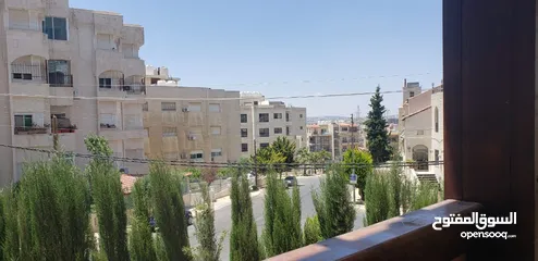  14 شقة مميزة للإيجار في دير غبار