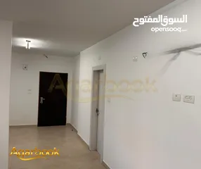  2 شقة مميزة للبيع في سطح مرحبا