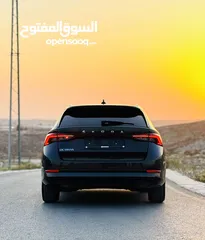  10 اوكتافيا 2021/20 بالنايلون منمرة من اربع شهور حررق سعرر 95.000 شيكل كاش و نهاائي