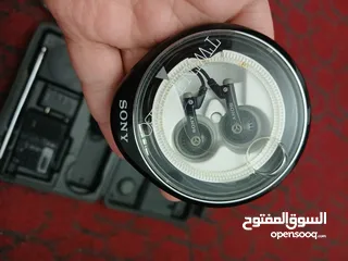  9 راديو SONY نادر جدا ياباني اصلي مع شنطته وكامل معداته