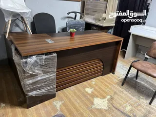  8 تصاميم المكاتب العصرية خشب لامينت الأصلي المستورد تفصيل مميز بأحدث الأشكال