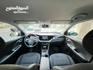  13 كيا نيرو 2020 لون اسود بحالة الوكاله عداد قليل 33 الف مايل