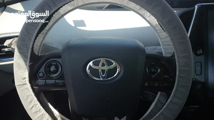  28 تويوتا بريوس 2022 ليمتد أعلى صنف فحص كامل TOYOTA PRIUS LIMITED FULLY LOODED