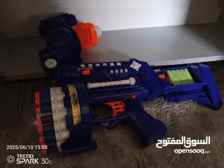 11 مسدس كهربائي للبيع للاطفال لون ازرق للاطفال لجميع الاعمار سهل الاستخدام