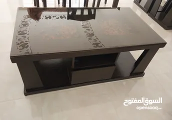  1 طقم طاولات