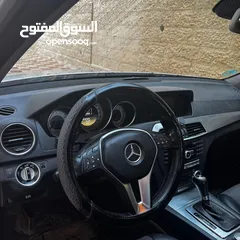  6 سيارة مرسيدس للبيع