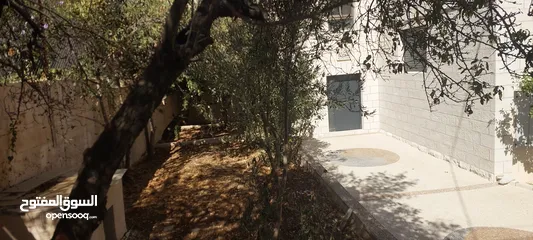  3 للايجار بيت مستقل البيره بجانب الهلال الاحمر