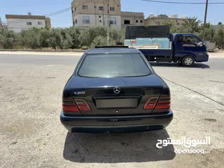  8 مرسيدس1997 للبيع