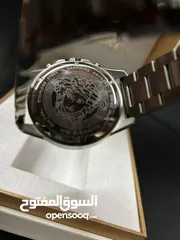  3 ساعه VERSACE  GMT stopwatch جديده كليا. اصلي 100‎%‎. مينا لون اخضر مميز.    مع كامل مرفقاتها من أجمل