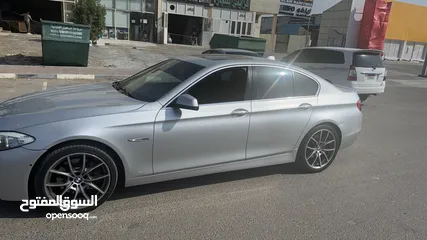  3 Bmw 535i موديل 2011 السيارة بحاله جيدة جدا ممشا 230000 تامين شامل مدة سنة مطلوب 31,000