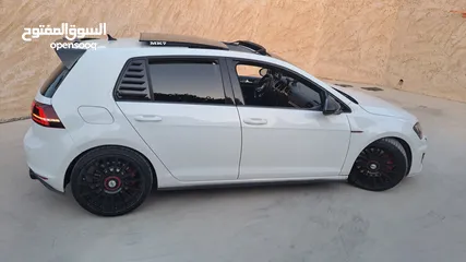  8 بسبب السفر المستعجل جولف 2015 جي تي اي  جدددديده بمعنى الكلمه فل فل اضافات بسعر ممتاز وتنازل مباشر