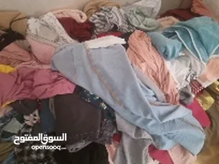  1 ملابس مستعملة نسائية للبيع بالجملة