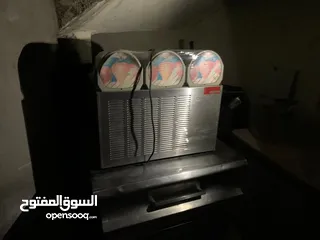  6 ماكينة عصير سلاش   ثلاثة عيون من شركة أجوليني الايطالية العالمية