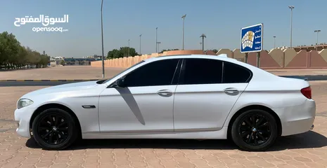  6 بحالة ممتازة بي ام دبليو BMW520I الغانم موديل 2013  ماشي 185 الف كامل المواصفات فتحة شاشة نفجيشن